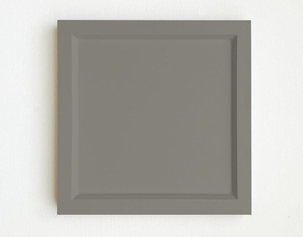 Revere Grey Outline Revere Grey Outline