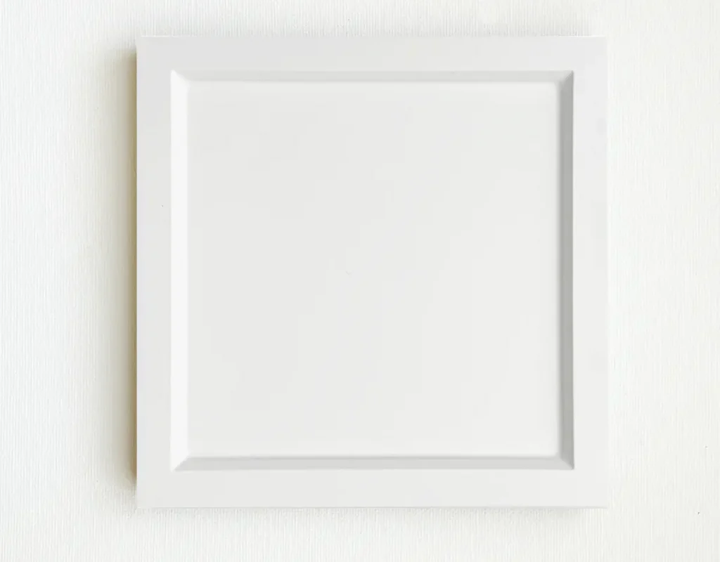 matte-whiteoutline matte-whiteoutline